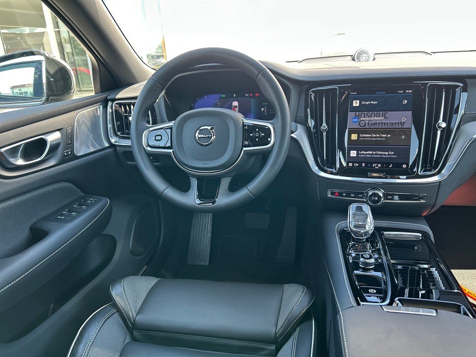 Volvo S60 Polestar Engineered Recharge AWD Vollausstattung  