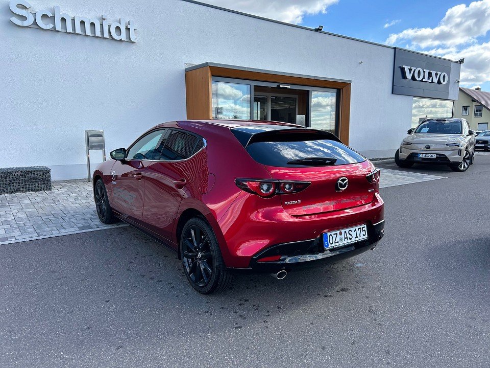 Mazda 3 2.5L e-SKYACTIV G 140ps  