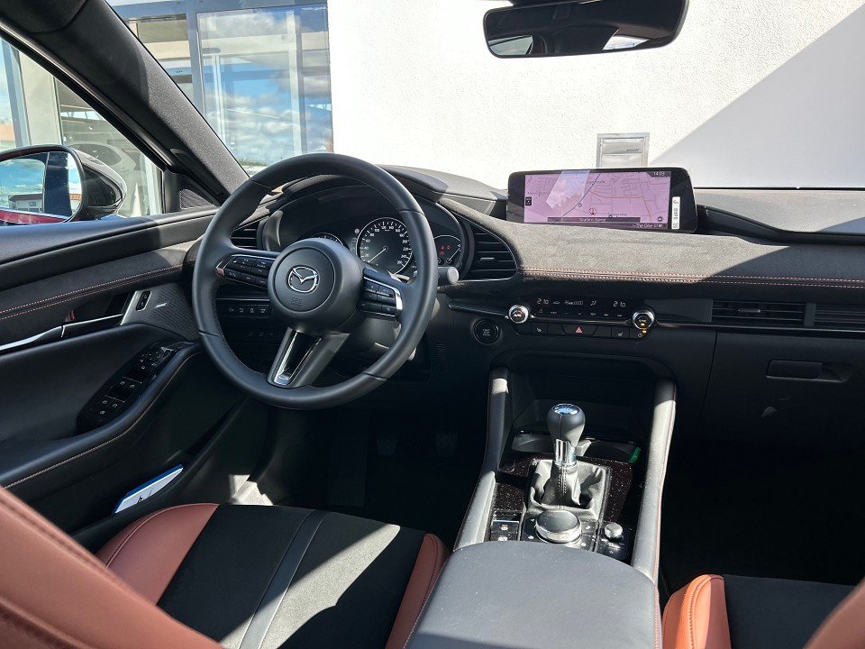 Mazda 3 2.5L e-SKYACTIV G 140ps  