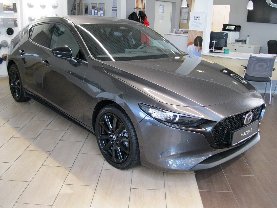 Mazda 3 2.5L e-SKYACTIV G 140ps  