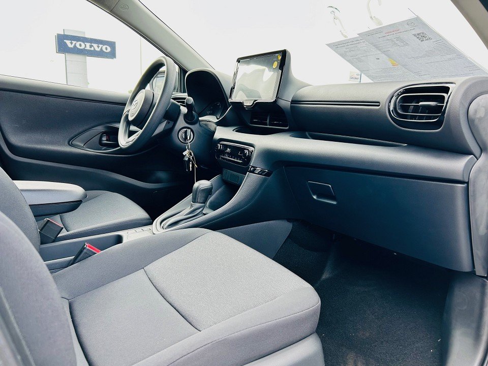 Mazda 2 Hybrid 1.5L Hybrid VVT-i  