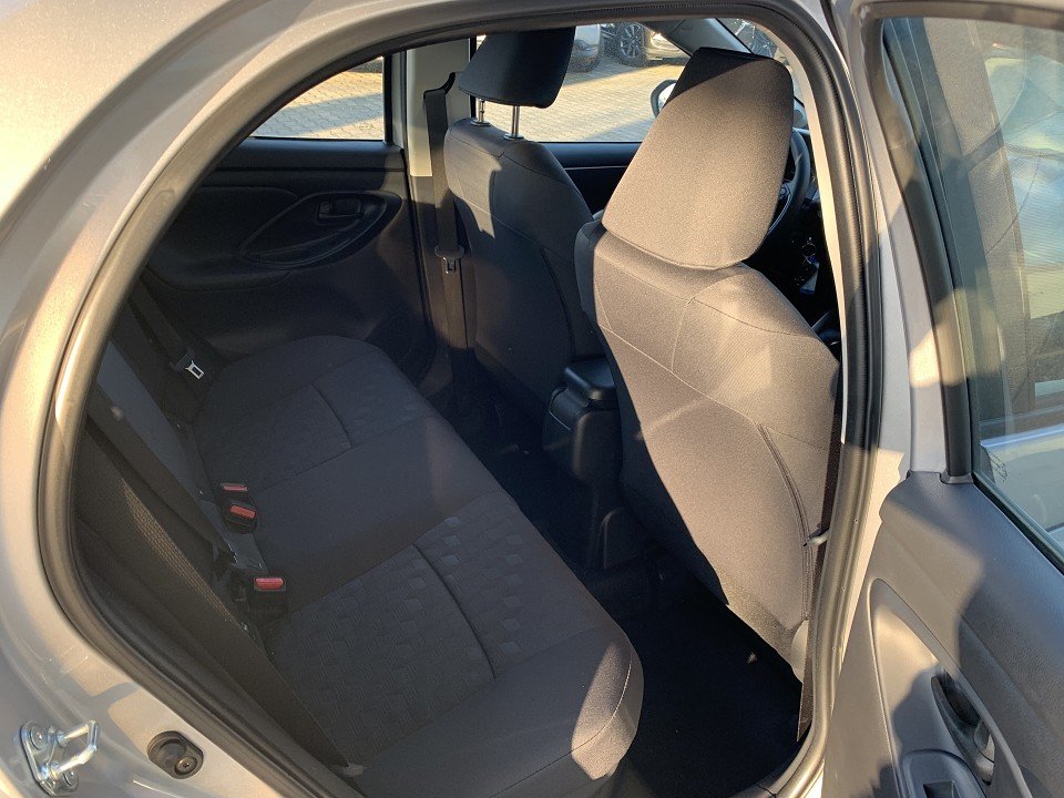 Mazda 2 Hybrid 1.5L Hybrid VVT-i  