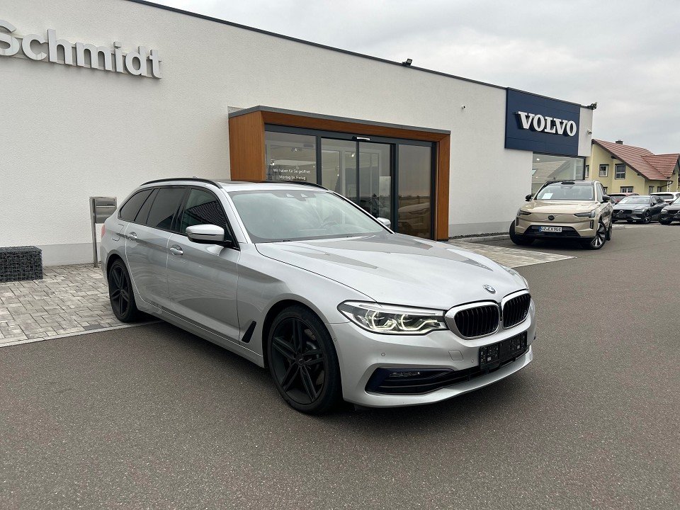 BMW Baureihe 5 Touring 530 d xDrive Sport Line  