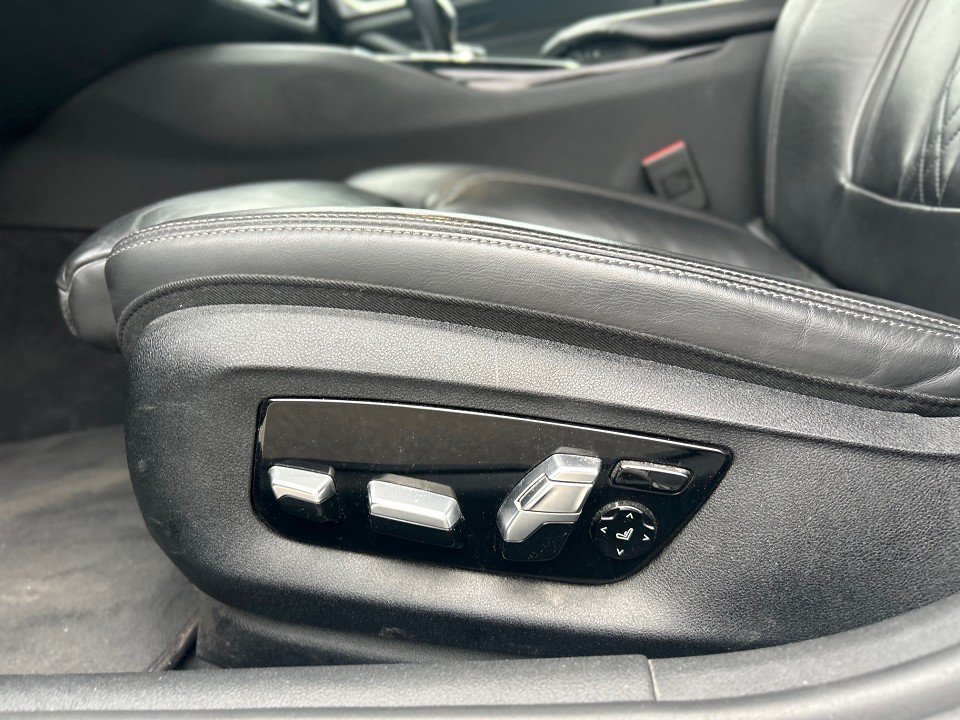 BMW Baureihe 5 Touring 530 d xDrive Sport Line  