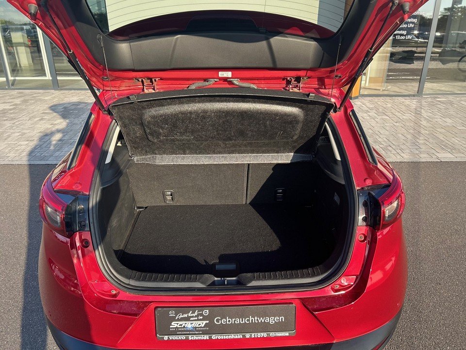 Mazda CX-3 SKYACTIV-G 120 FWD 88 kW (120 PS) Top-Ausstattg, Leder weiß uvm.  