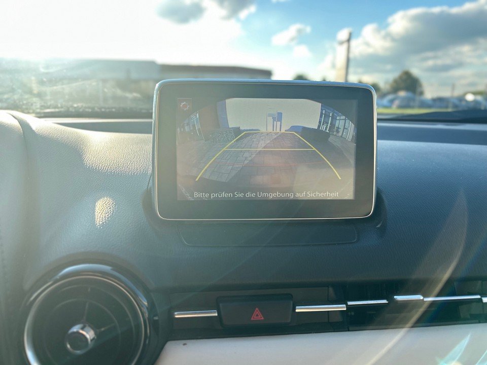 Mazda CX-3 SKYACTIV-G 120 FWD 88 kW (120 PS) Top-Ausstattg, Leder weiß uvm.  