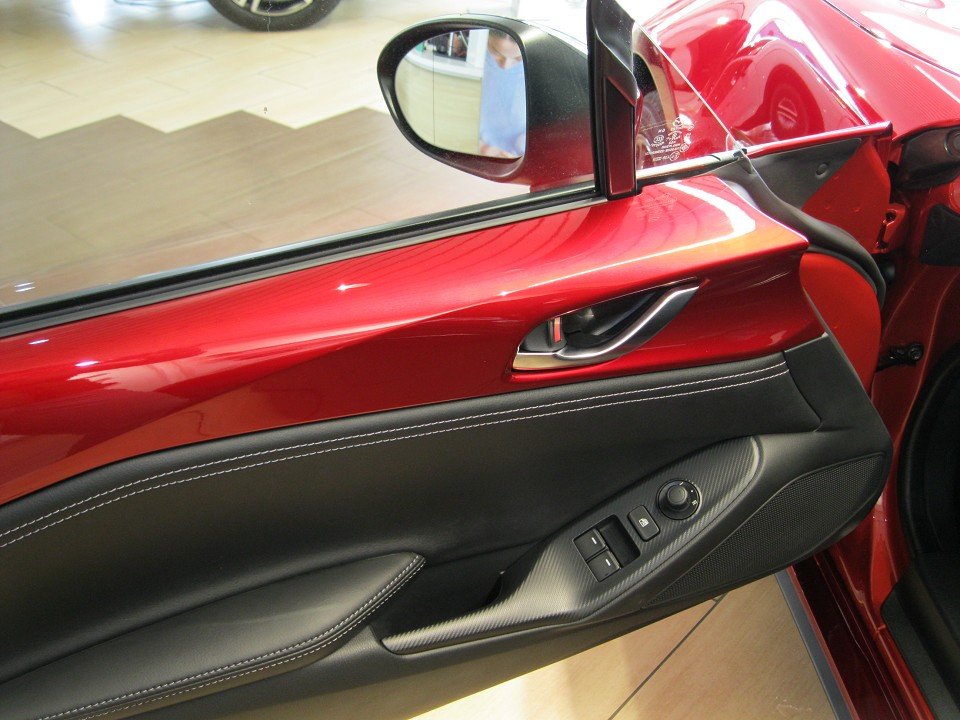 Mazda MX-5 1.5L SKYACTIV-G (132 hp)  