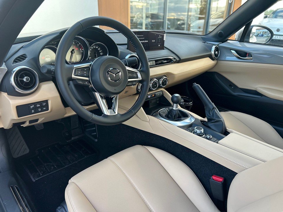 Mazda MX-5 1.5L SKYACTIV-G (132 hp)  