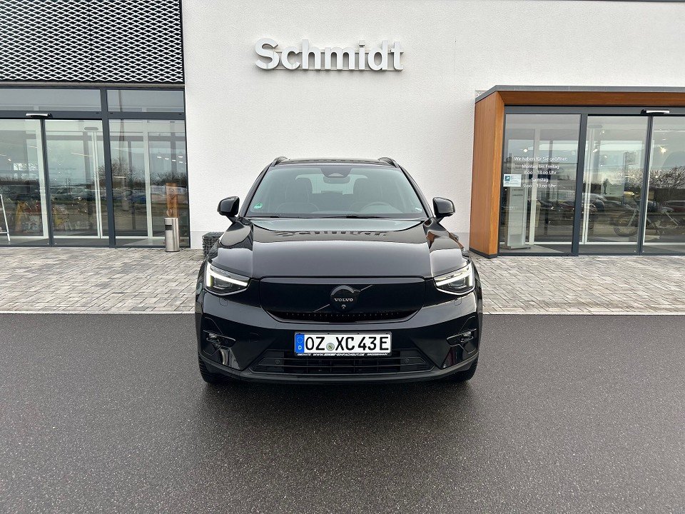 Volvo EX40 Ultra Performance Black Edition Twin Motor Performance AWD Ultra Black Edition  