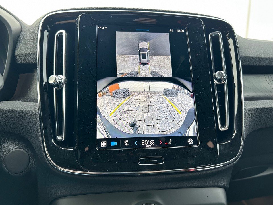 Volvo EX40 Ultra Performance Black Edition Twin Motor Performance AWD Ultra Black Edition  