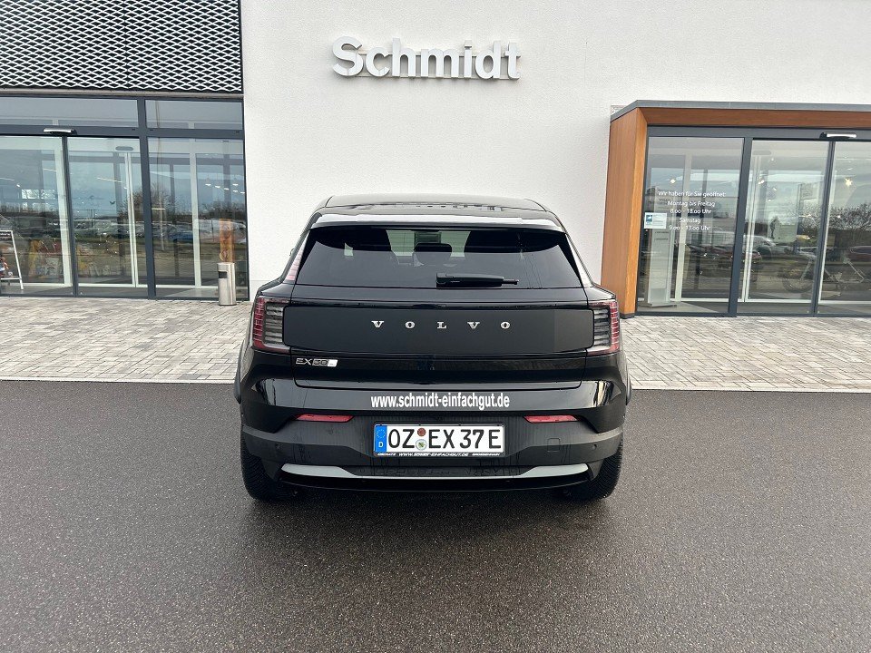 Volvo EX30 Cross Country Ultra Twin Motor EX30 Cross Country Ultra Twin Motor  