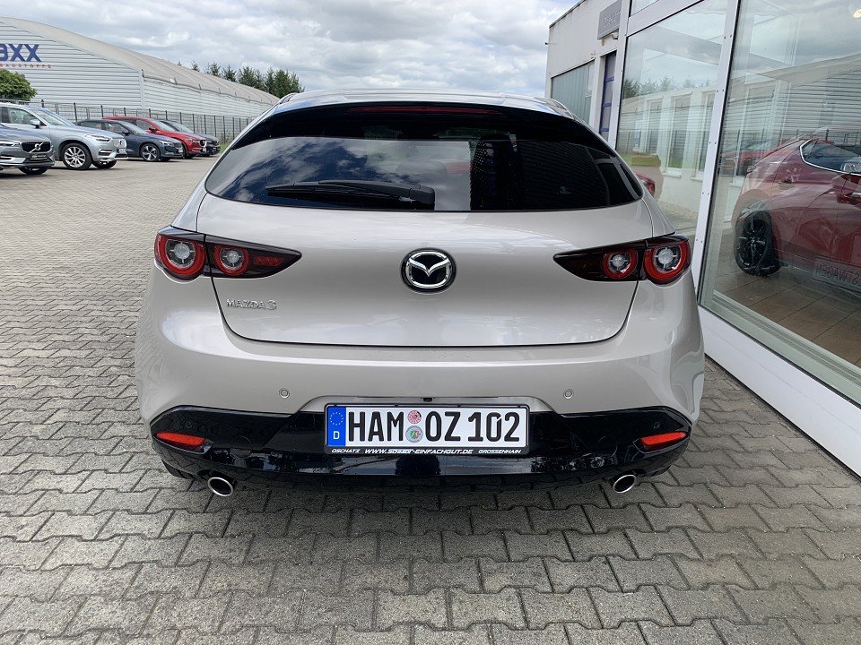 Mazda 3 2.5L e-SKYACTIV G 140ps