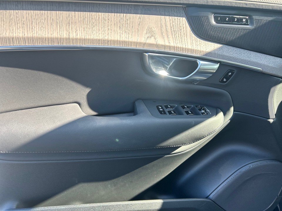 Volvo XC90 XC90 T8 AWD Plug In Plus Dark  