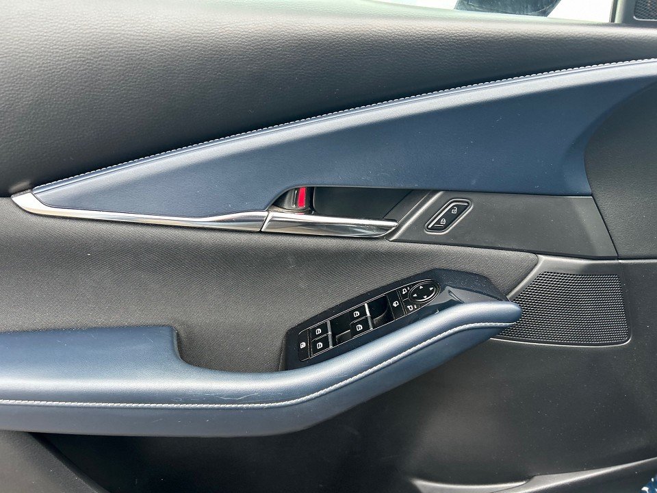 Mazda CX-30 SKYACTIV-G 2.0 M Hybrid Selection 2WD  