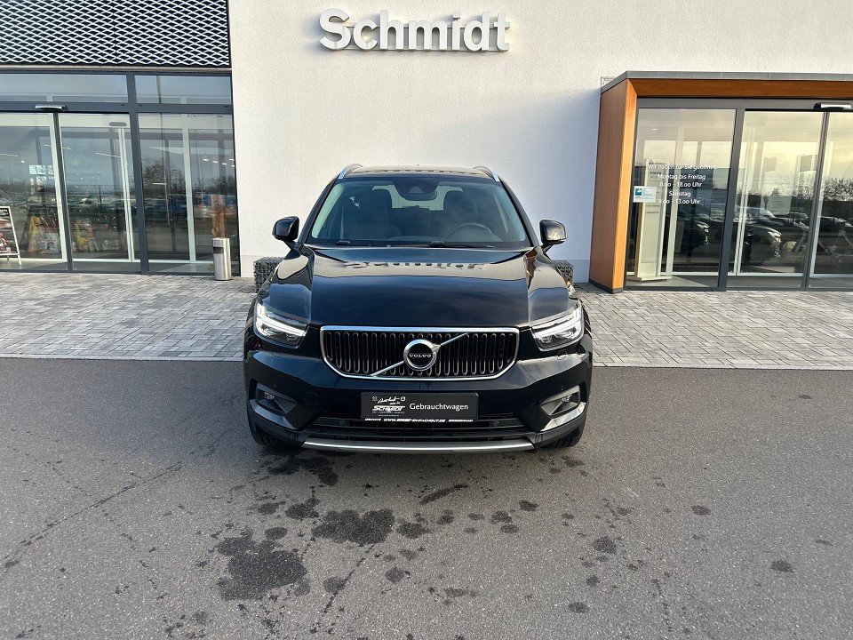 Volvo XC40T3 Momentum Pro Momentum Pro 2WD  