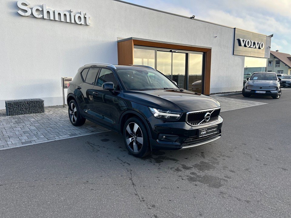 Volvo XC40T3 Momentum Pro Momentum Pro 2WD  