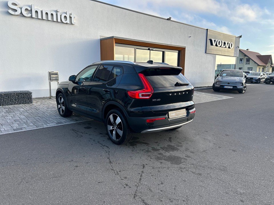 Volvo XC40T3 Momentum Pro Momentum Pro 2WD  