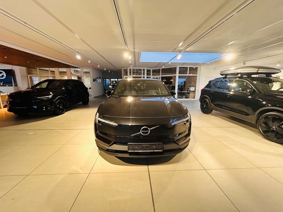 Volvo EX30 EX30 Single Motor Extended Range Ultra  