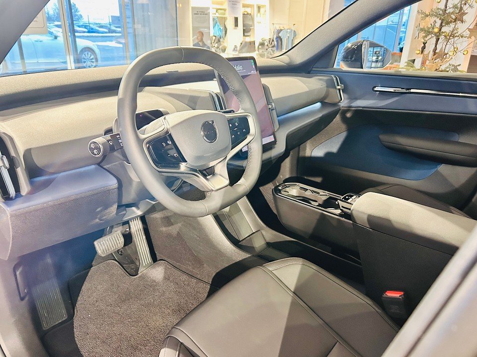 Volvo EX30 EX30 Single Motor Extended Range Ultra  