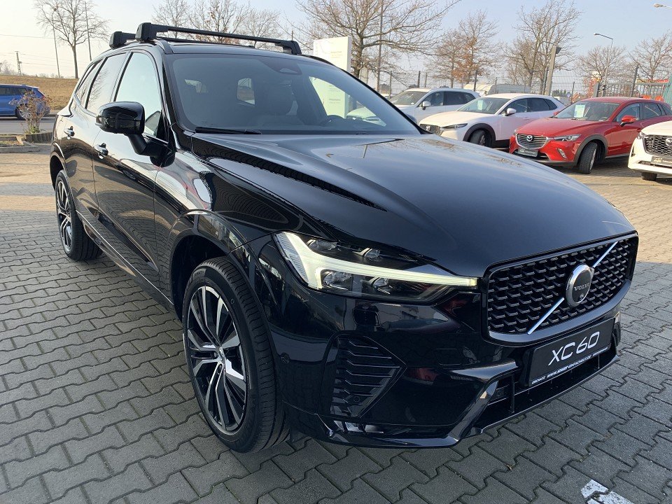 Volvo XC60 B5 AWD Ultra Dark Ultra Dark AWD  