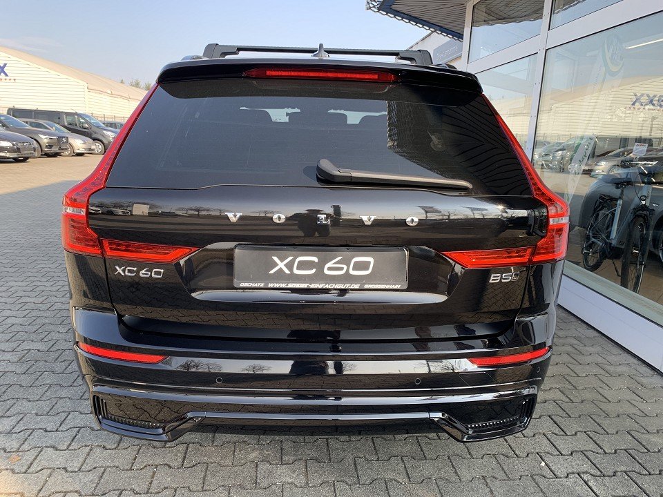 Volvo XC60 B5 AWD Ultra Dark Ultra Dark AWD  