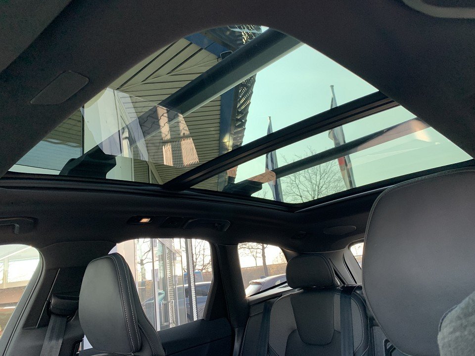 Volvo XC60 B5 AWD Ultra Dark Ultra Dark AWD  