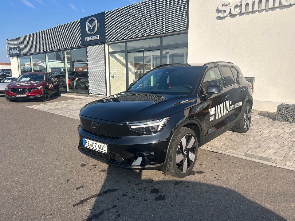 Volvo EX40 Extended Range Black Edition Plus 185 kW Single Motor Extended Range RWD Plus Black  