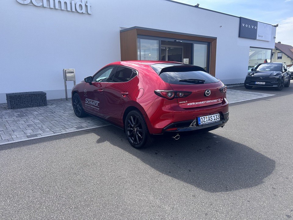 Mazda 3 2.5L e-SKYACTIV G 140ps
