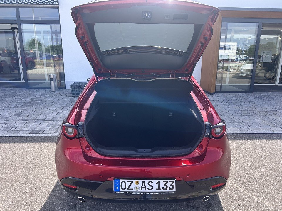 Mazda 3 2.5L e-SKYACTIV G 140ps