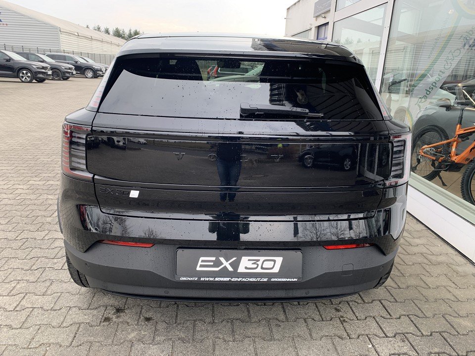 Volvo EX30 Twin Ultra Black Edition EX30 Twin Ultra Black Edition  