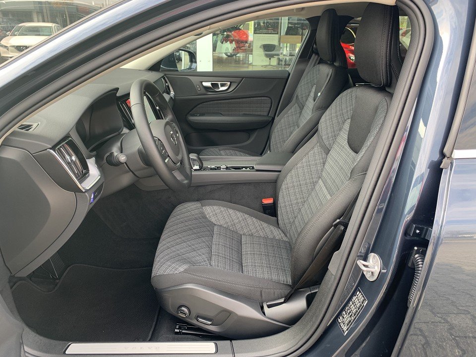 Volvo V60 B4 Core V60 B4 Core  