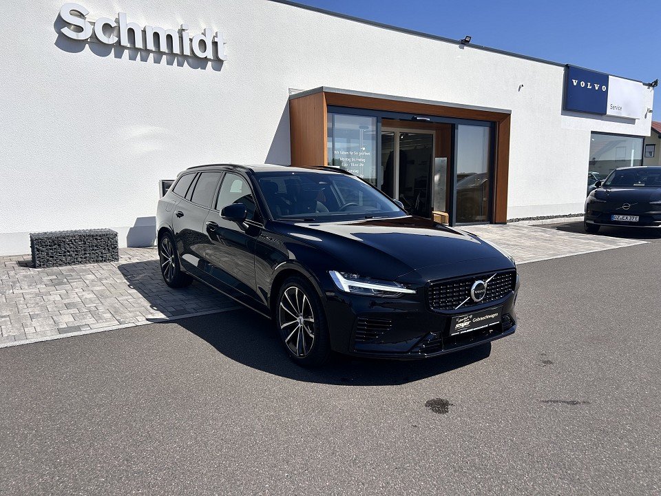 Volvo V60 T8 Recharge Plus Dark Plus Dark Recharge Plug-In Hybrid AWD