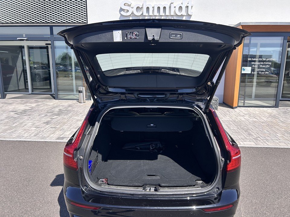 Volvo V60 T8 Recharge Plus Dark Plus Dark Recharge Plug-In Hybrid AWD