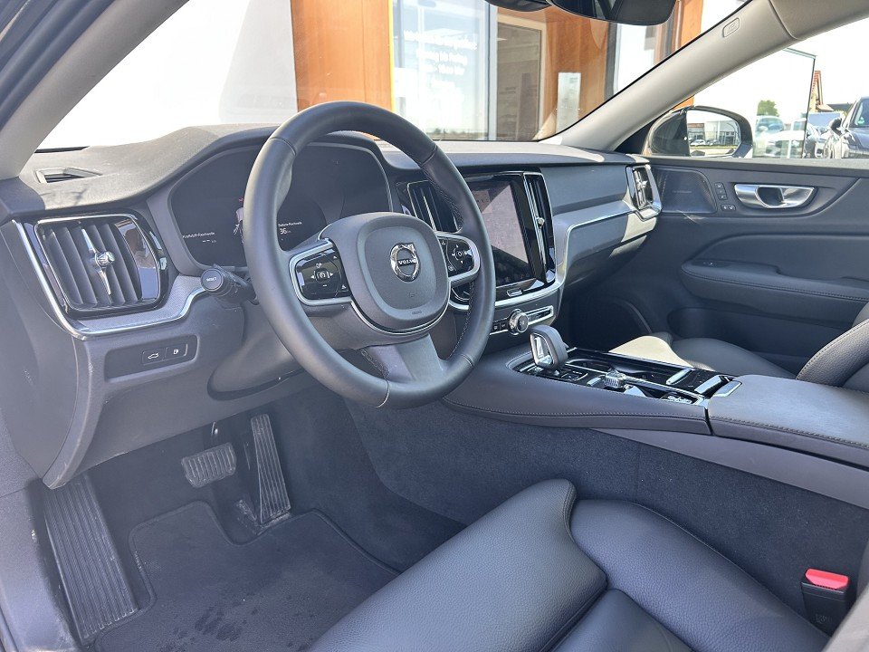 Volvo V60 T8 Recharge Plus Dark Plus Dark Recharge Plug-In Hybrid AWD