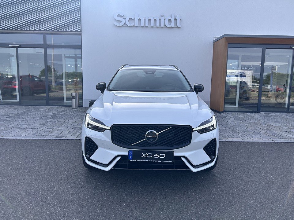 Volvo XC60 Ultra Dark Vollausstattung Ultra Dark Recharge Plug-In Hybrid AWD  