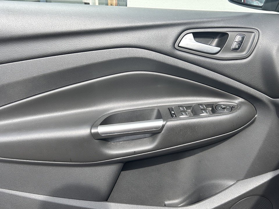 Ford Kuga (CBS)(2013->) Titanium  