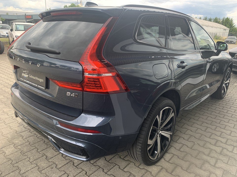 Volvo XC60 B4 AWD Ultimate Dark bel.Sitze/Polestar Leistungsoptimierung  