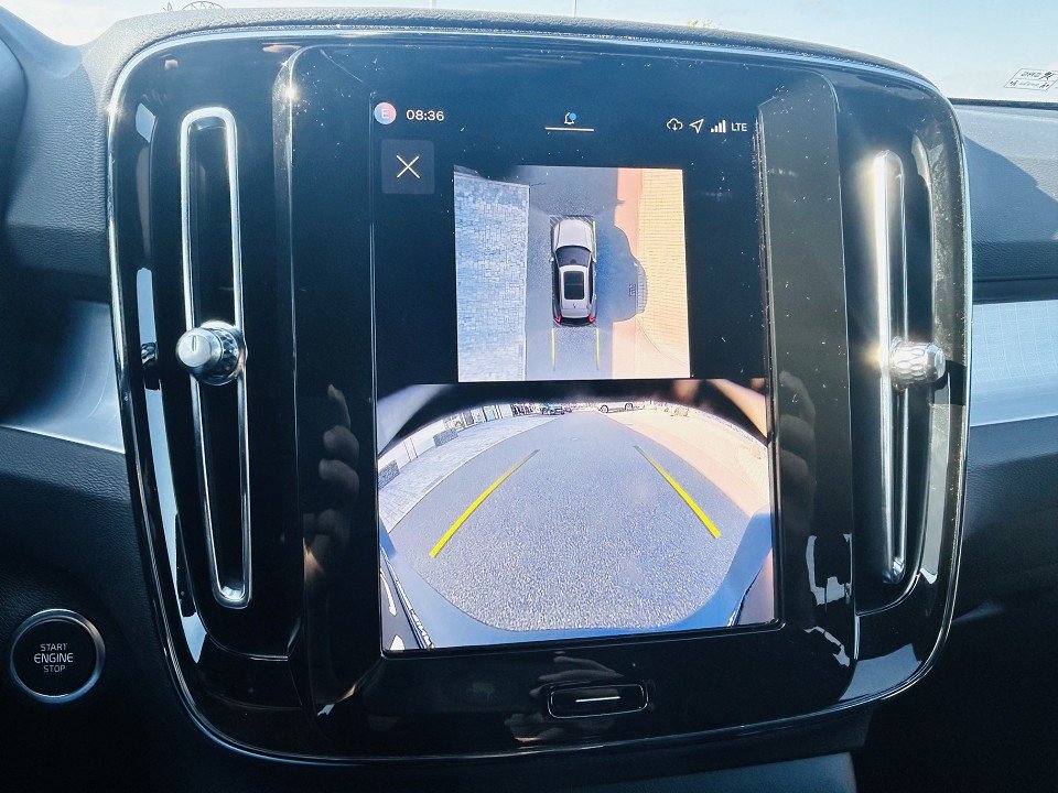 Volvo XC40 B3 Ultra Black Edition XC40 B3 Ultra Black Edition  