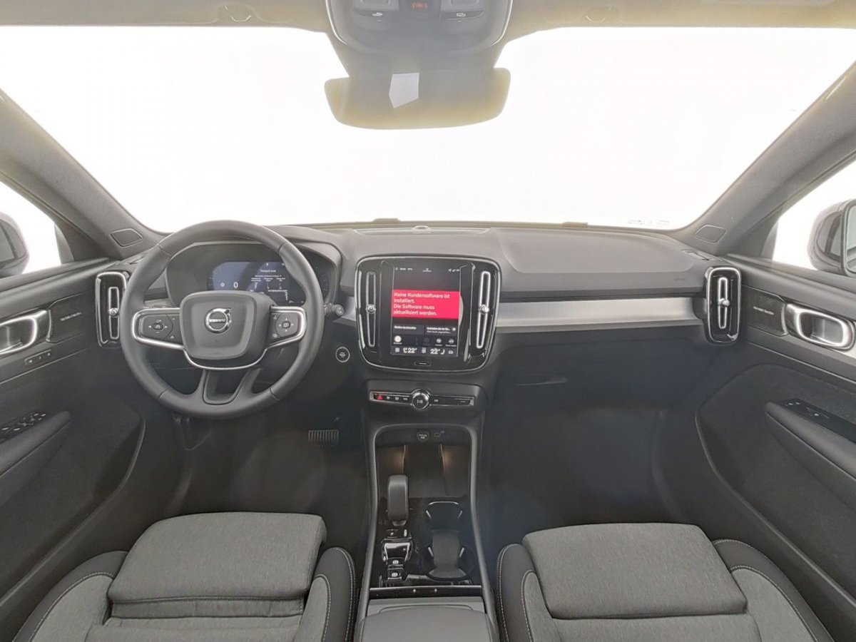 Volvo XC40 B4 Plus Dark Plus Dark 2WD  