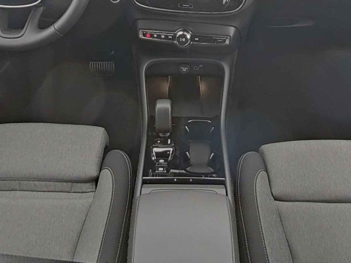 Volvo XC40 B4 Plus Dark Plus Dark 2WD  