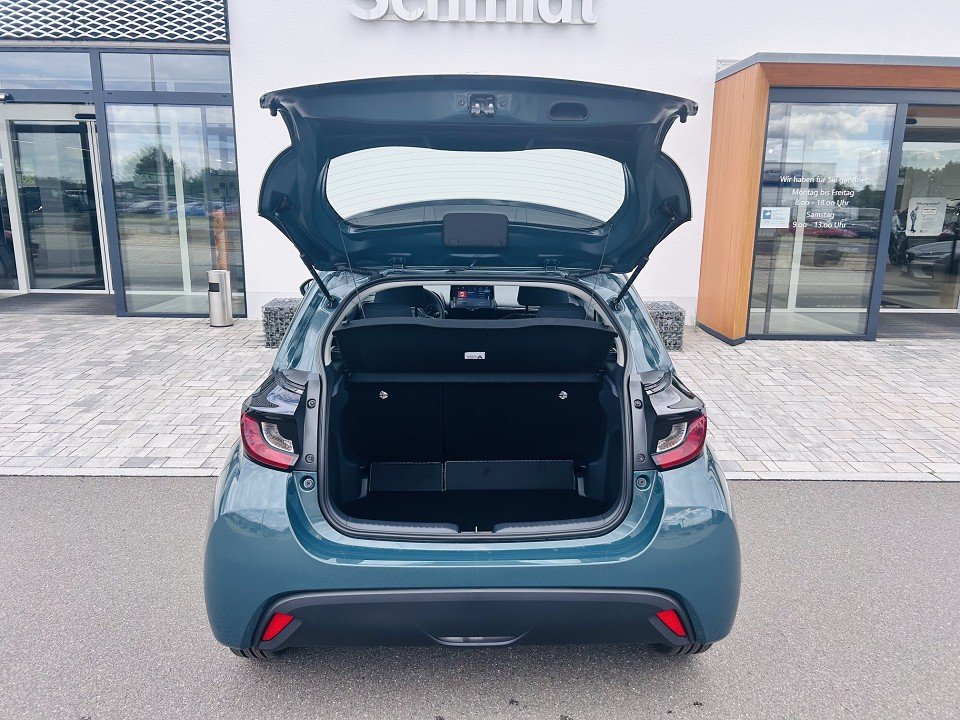 Mazda 2 Hybrid 1.5L Hybrid VVT-i 116