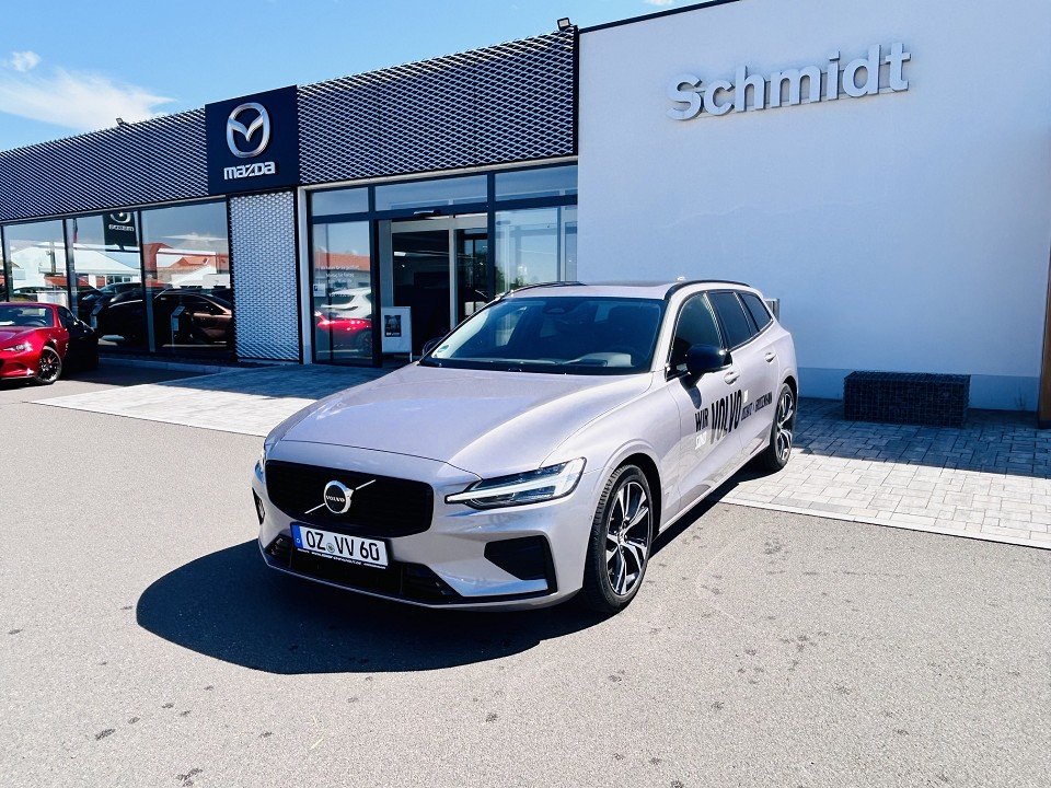 Volvo V60 B4 Plus Dark Plus Dark  
