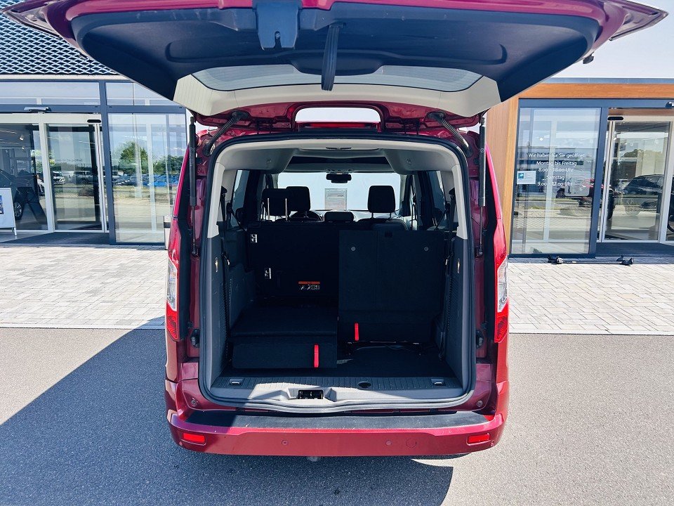 Ford Grand Tourneo Connect (2013->) Titanium