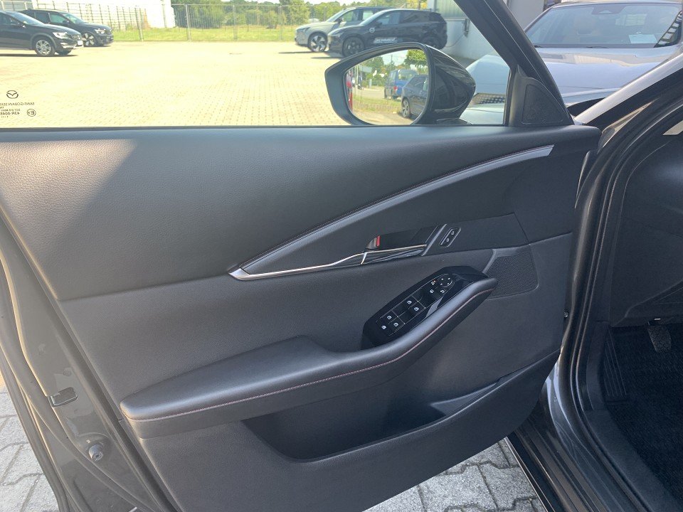 Mazda CX-30 SKYACTIV-G 2.0 150PS M Hybrid Homura 2WD