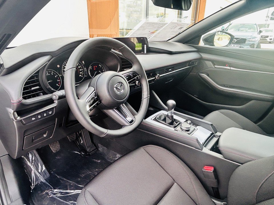 Mazda 3 2.5L e-SKYACTIV G 140ps