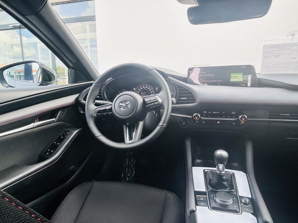 Mazda 3 2.5L e-SKYACTIV G 140ps